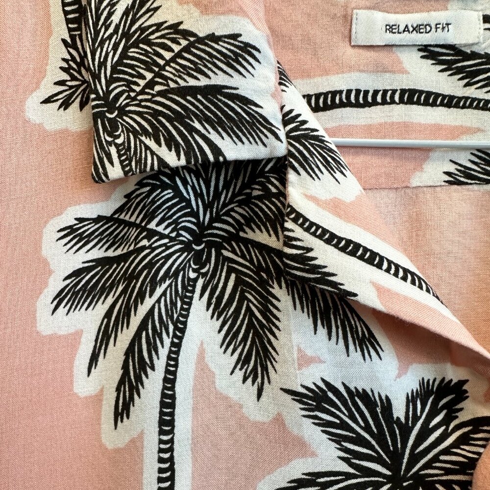 ZARA Men’s Relaxed Fit Palm Tree Print Shirt Size M Pink Black Tropical Casual - Picture 4 of 8